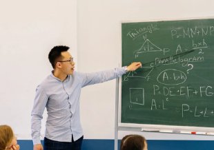 Uzman Gelişim Akademi uzman-gelisim